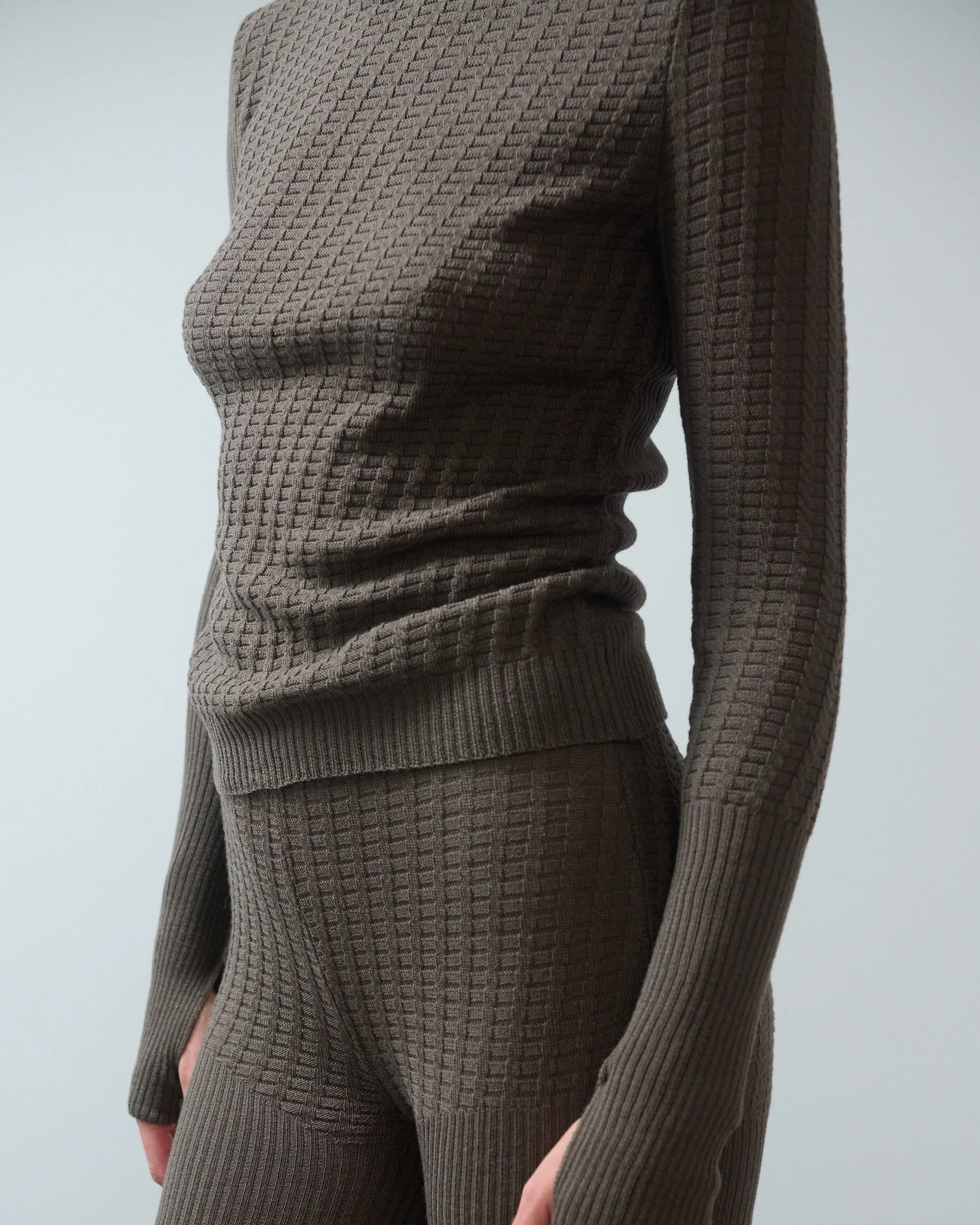 Žaltys: Nettle Merino Wool Turtleneck