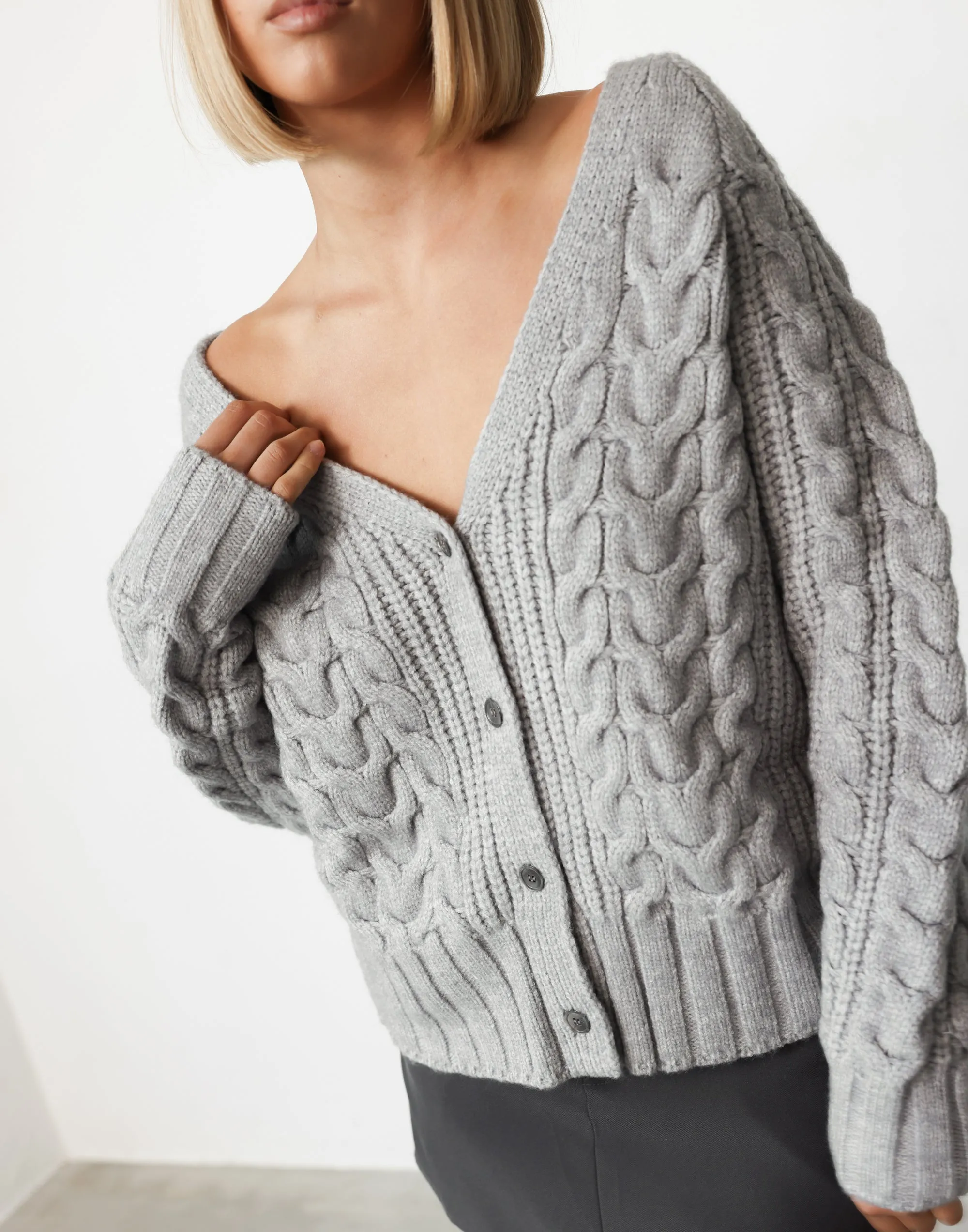 Bailey Cardigan (Grey)