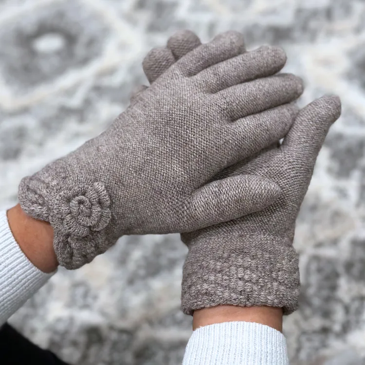 Beige Alpaca Gloves