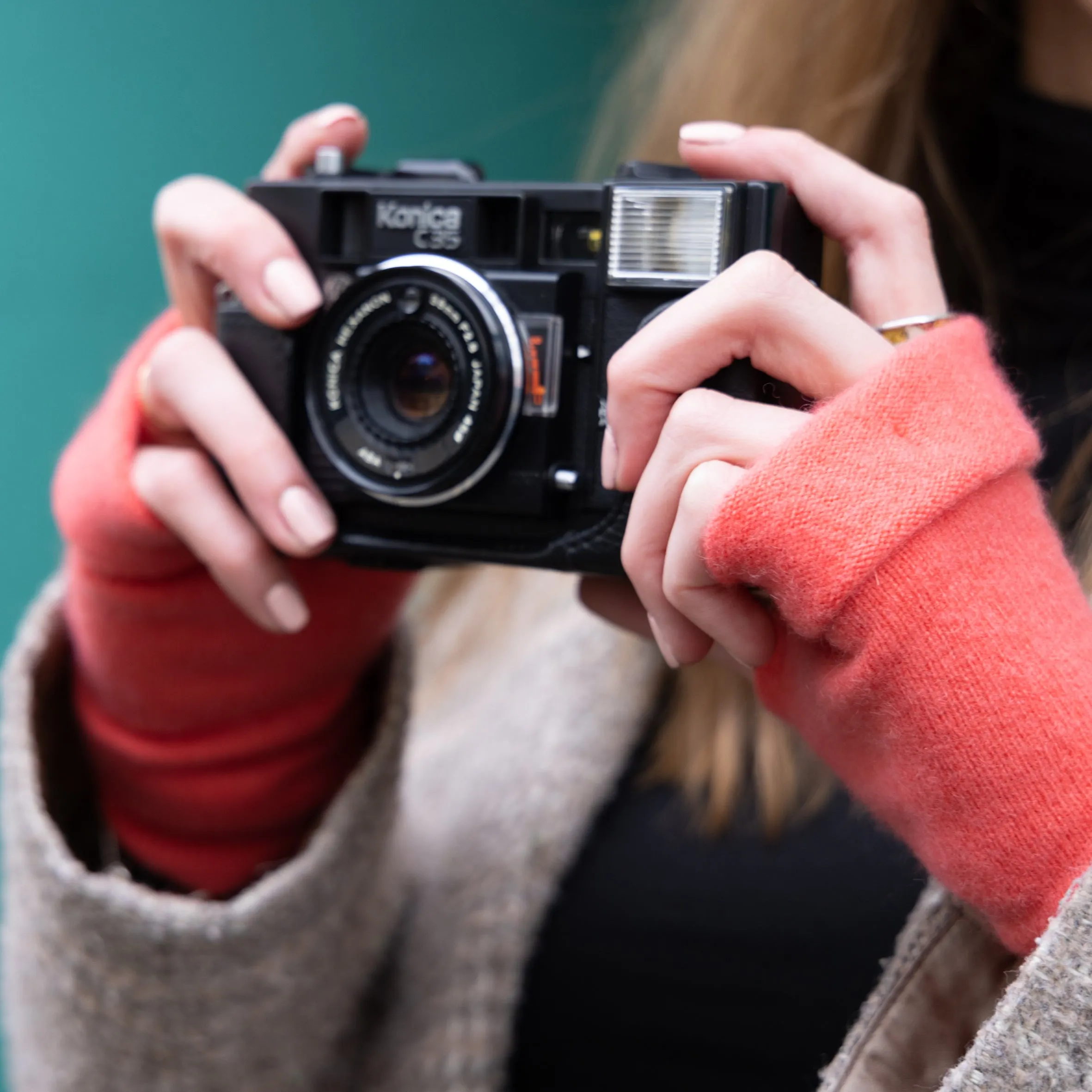 Coral Cashmere Fingerless Gloves