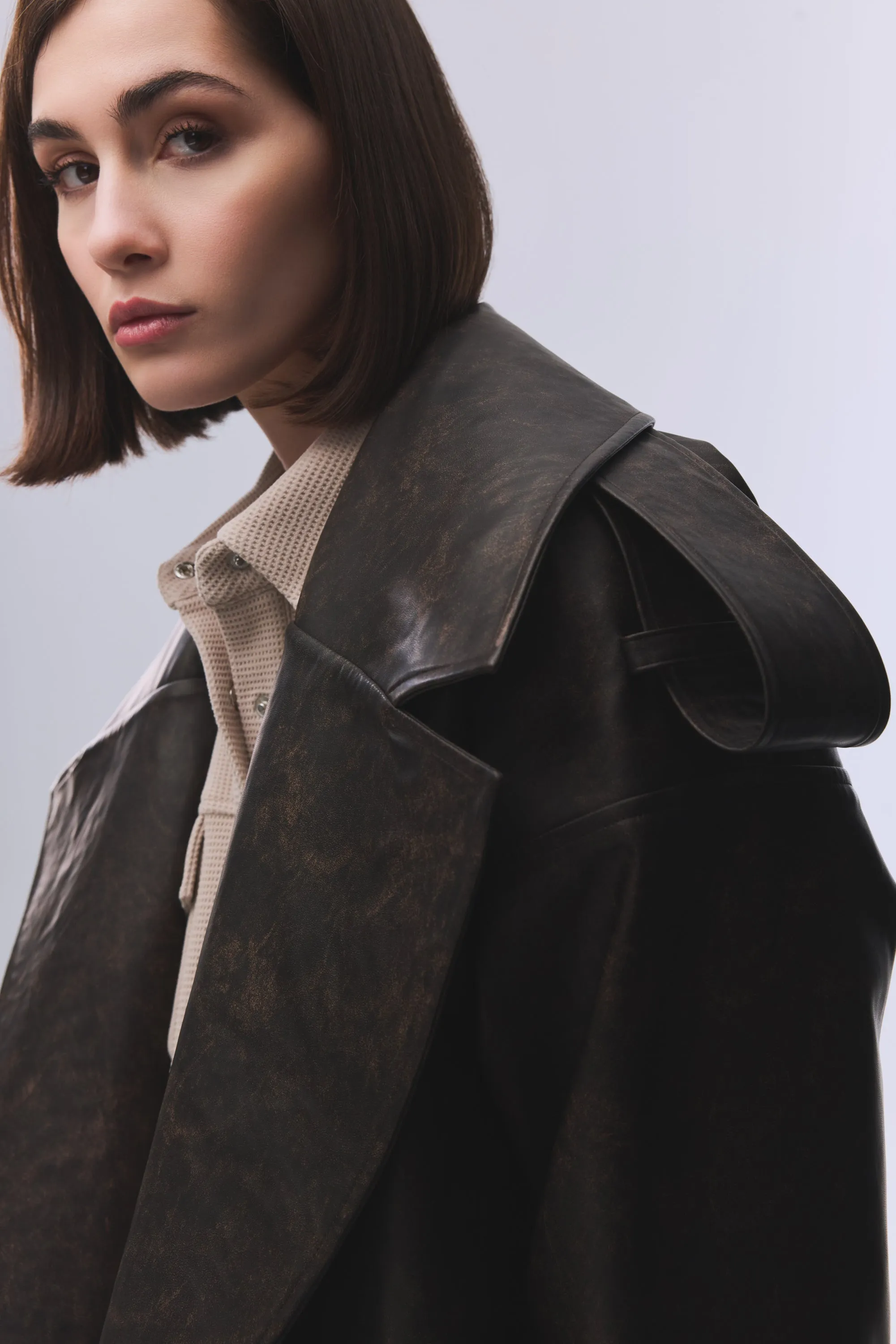 DARK BROWN DISTRESSED VEGAN LEATHER SHOULDER DETAILED JACKET