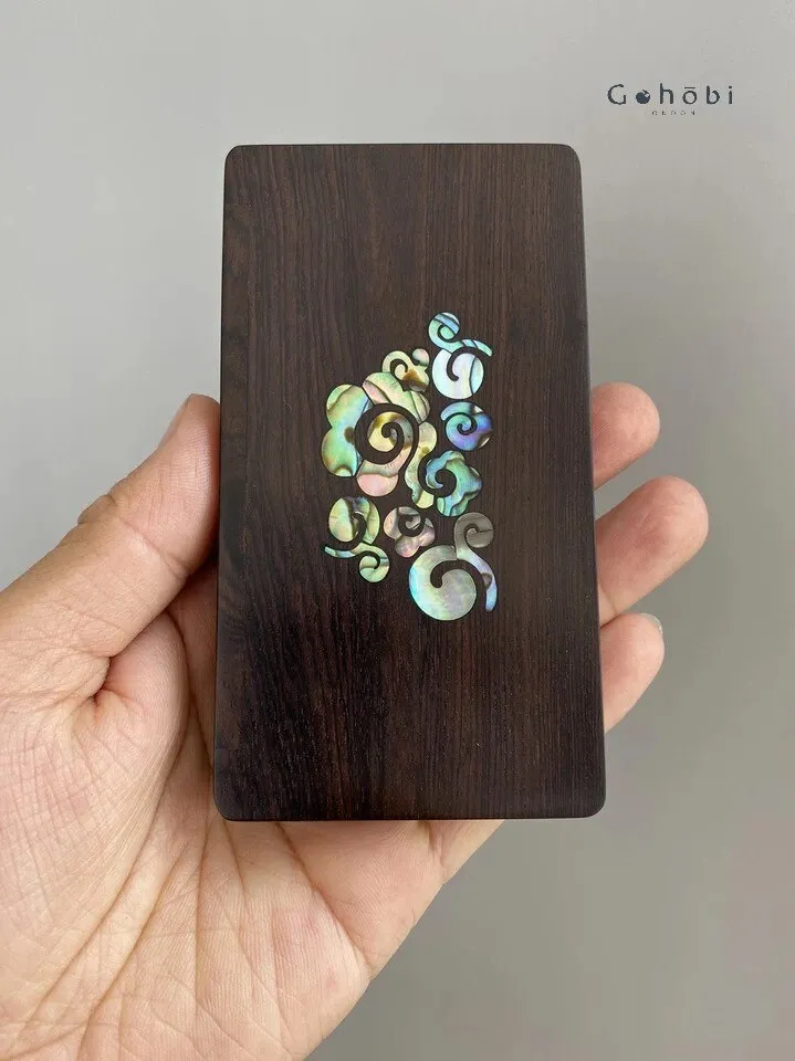 Gohobi Inlaid Shell Pattern Portable Incense Box