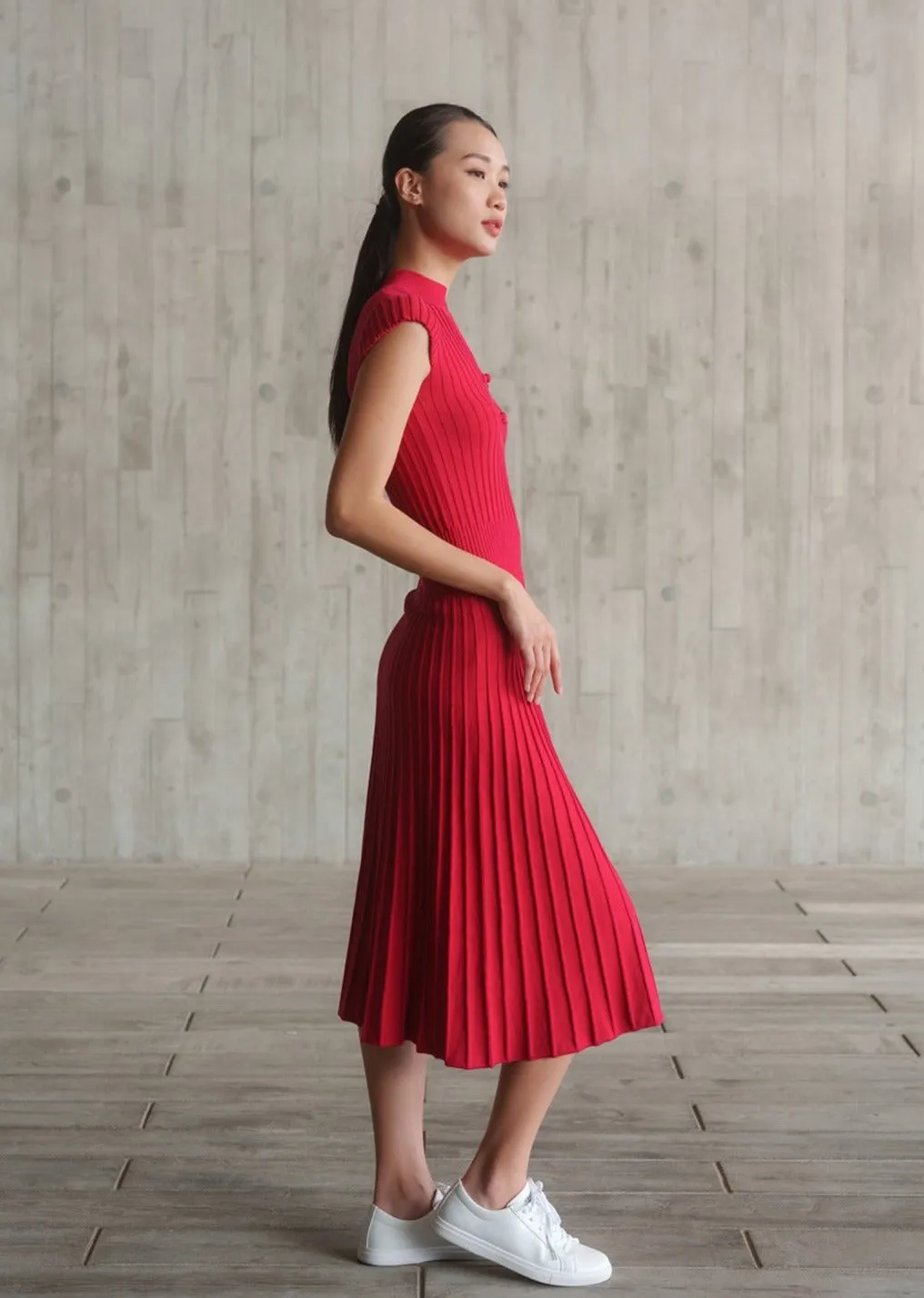 Power Shoulder Ribbed Qipao (Red)