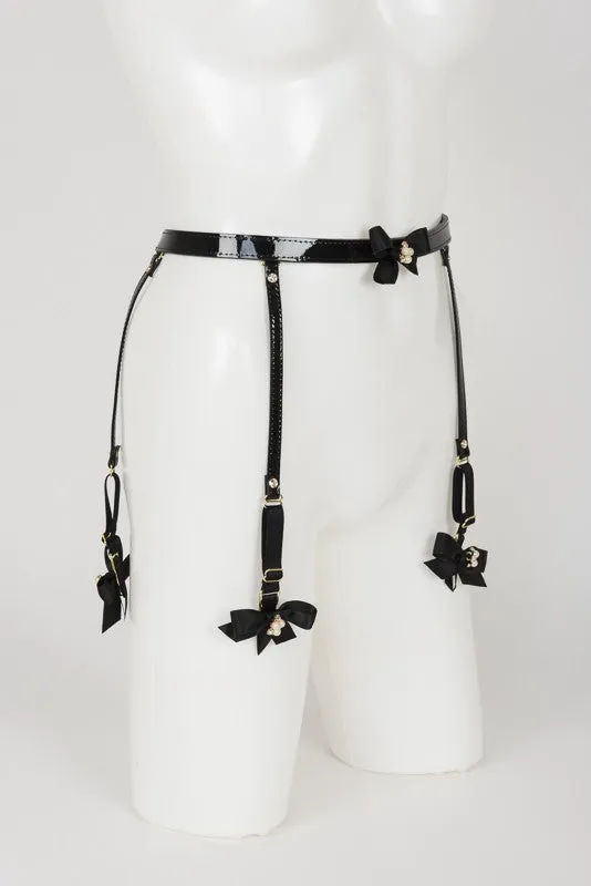 Ritsy Suspender Belt