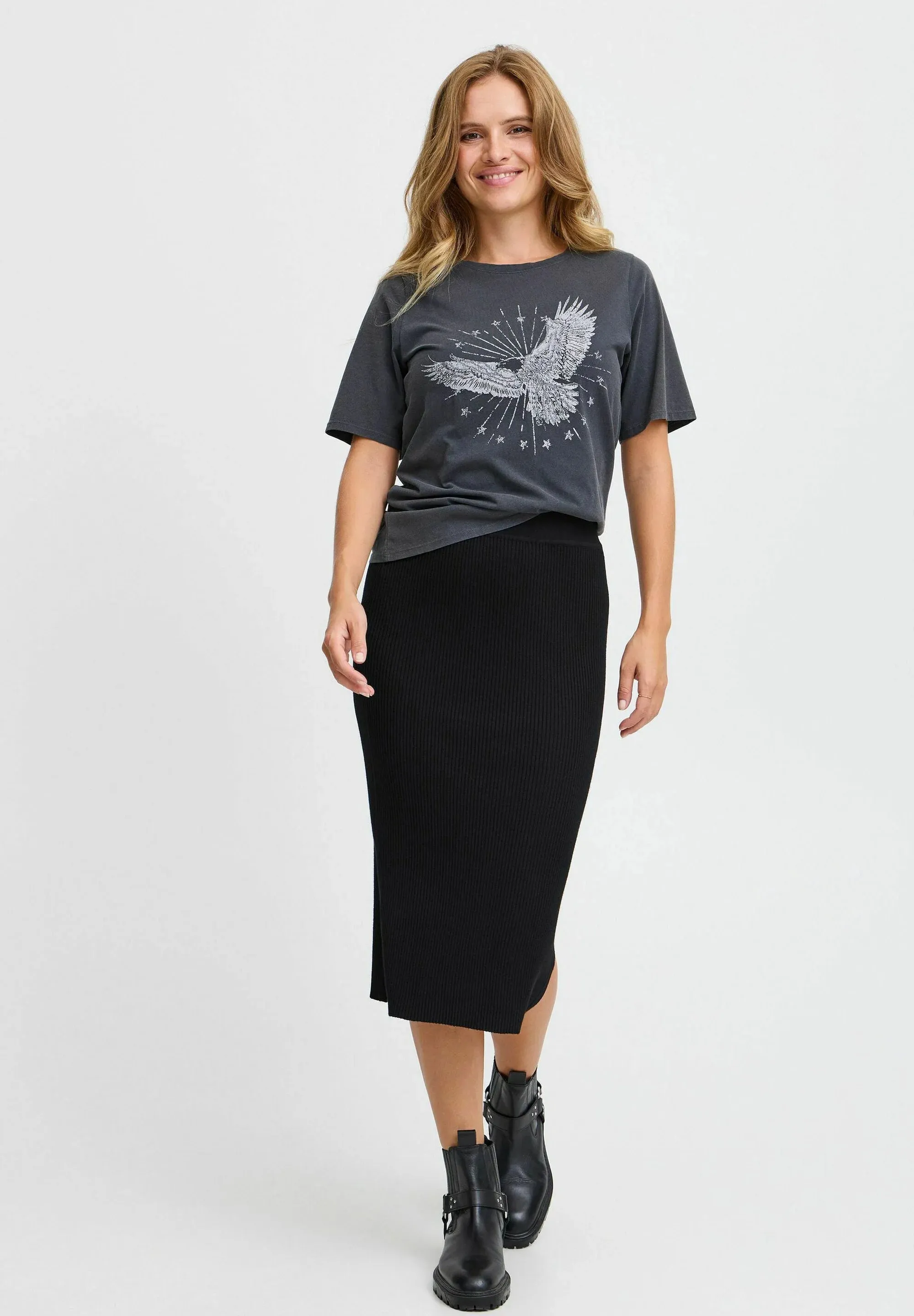 Sara Pulz Pencil Skirt