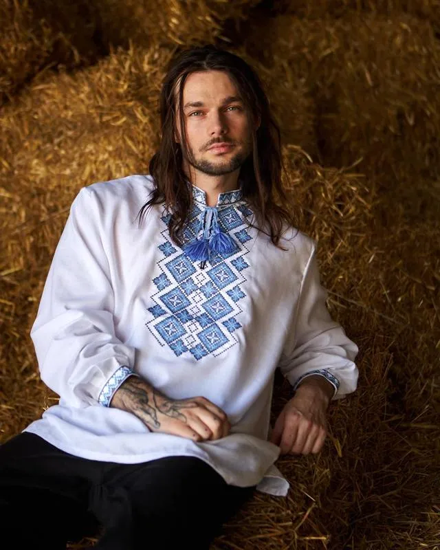 Ukrainian men's embroidery shirt