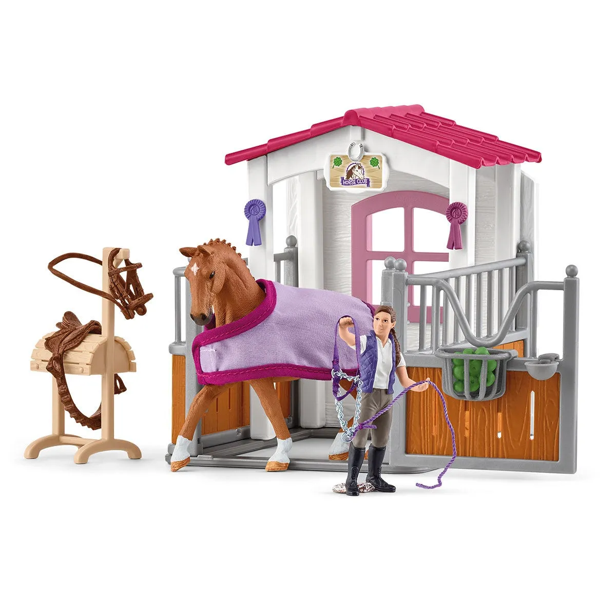 Wash station with horse stall